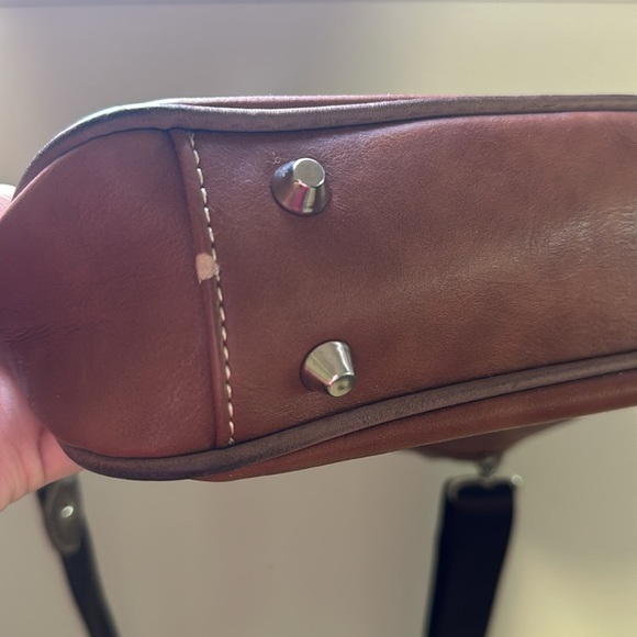 Montana West Genuine Leather Cross Crossbody Bag - Picture 8 of 9